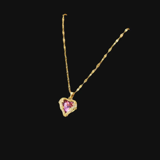 CRYSTAL HEART ICE NECKLACE